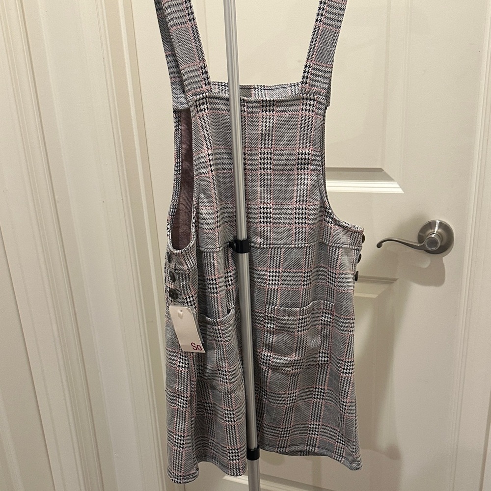 SO Plaid Mini Pinafore Dress in Gray and Pink - Picture 4 of 4